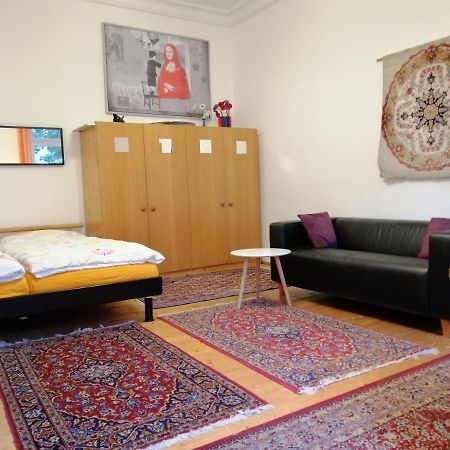 Gemuetliche Wohnung Nahe Zentrum Viena Exterior foto