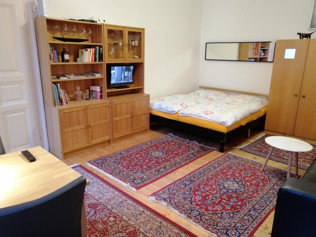 Gemuetliche Wohnung Nahe Zentrum Viena Exterior foto