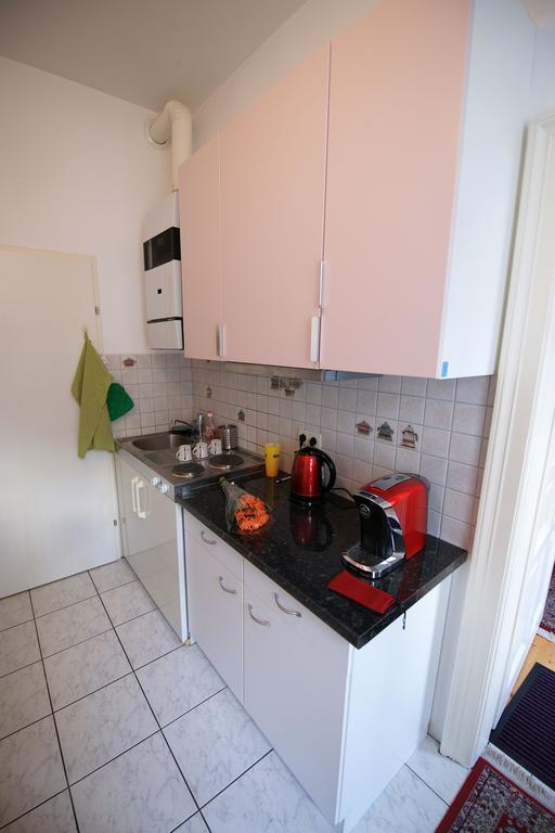 Gemuetliche Wohnung Nahe Zentrum Viena Exterior foto